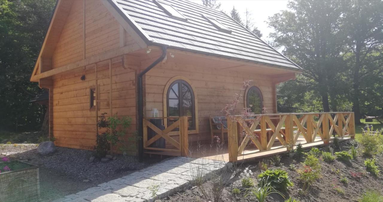 Woodorf Drewnem Uslane - Domki Z Bala Nad Rzeka Slupia Wsrod Pol I Lasow Z Chata Grillowa, Ogniskiem I Placami Zabaw Dla Dzieci Ustka Esterno foto